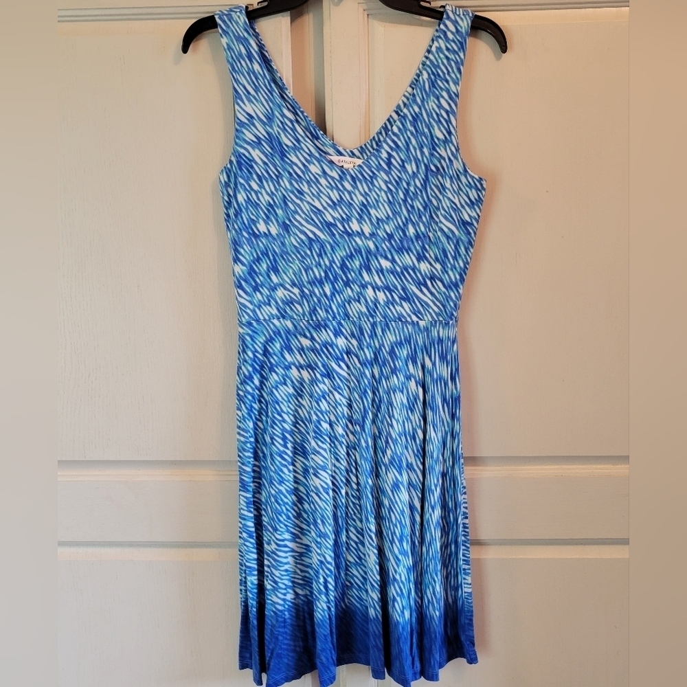 Athleta Blue White V-neck Sleeveless Dress